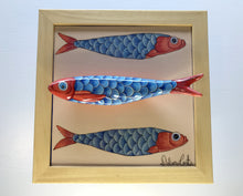 Carregar imagem no visualizador da galeria, Quadro Azulejo Sardinha, Artistica/Trio/Azul e Vermelho- 24x24cm
